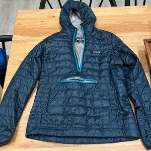 Patagonia
Nano Puff Bivy Pullover